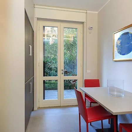 Pretty In A With Pool! - Casa Aurora * Meina