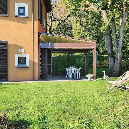 Pretty In A With Pool! - Casa Aurora Meina