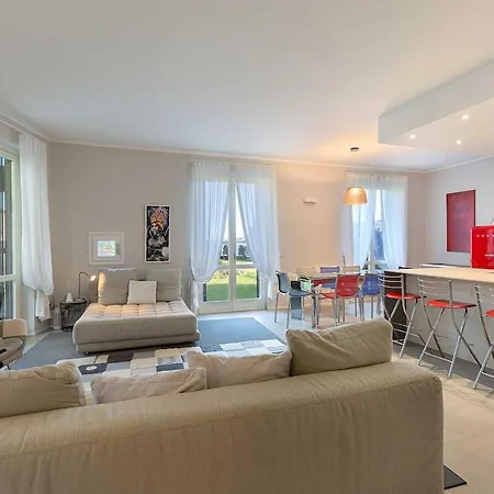 Pretty In A With Pool! - Casa Aurora Prázdninový dům Meina