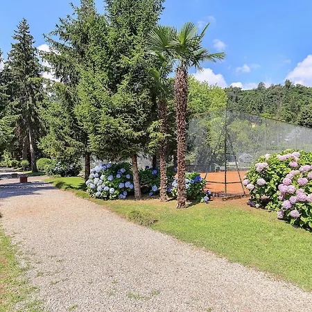 Сasa de vacaciones Pretty In A With Pool! - Casa Aurora