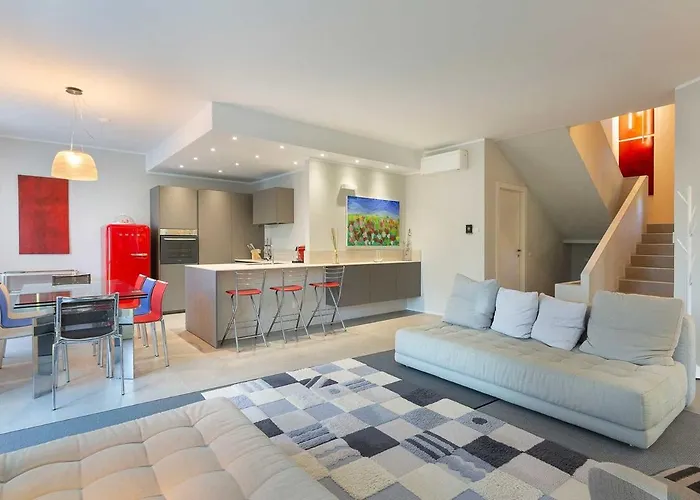 Pretty In A With Pool! - Casa Aurora Feriehus Meina