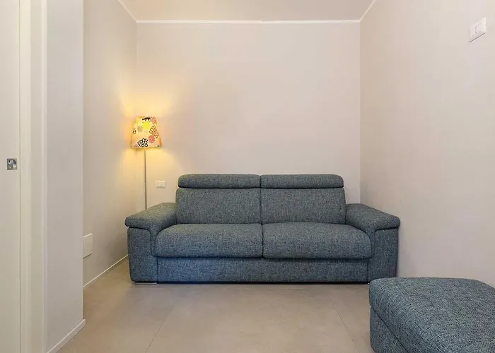 Feriehus Pretty In A With Pool! - Casa Aurora